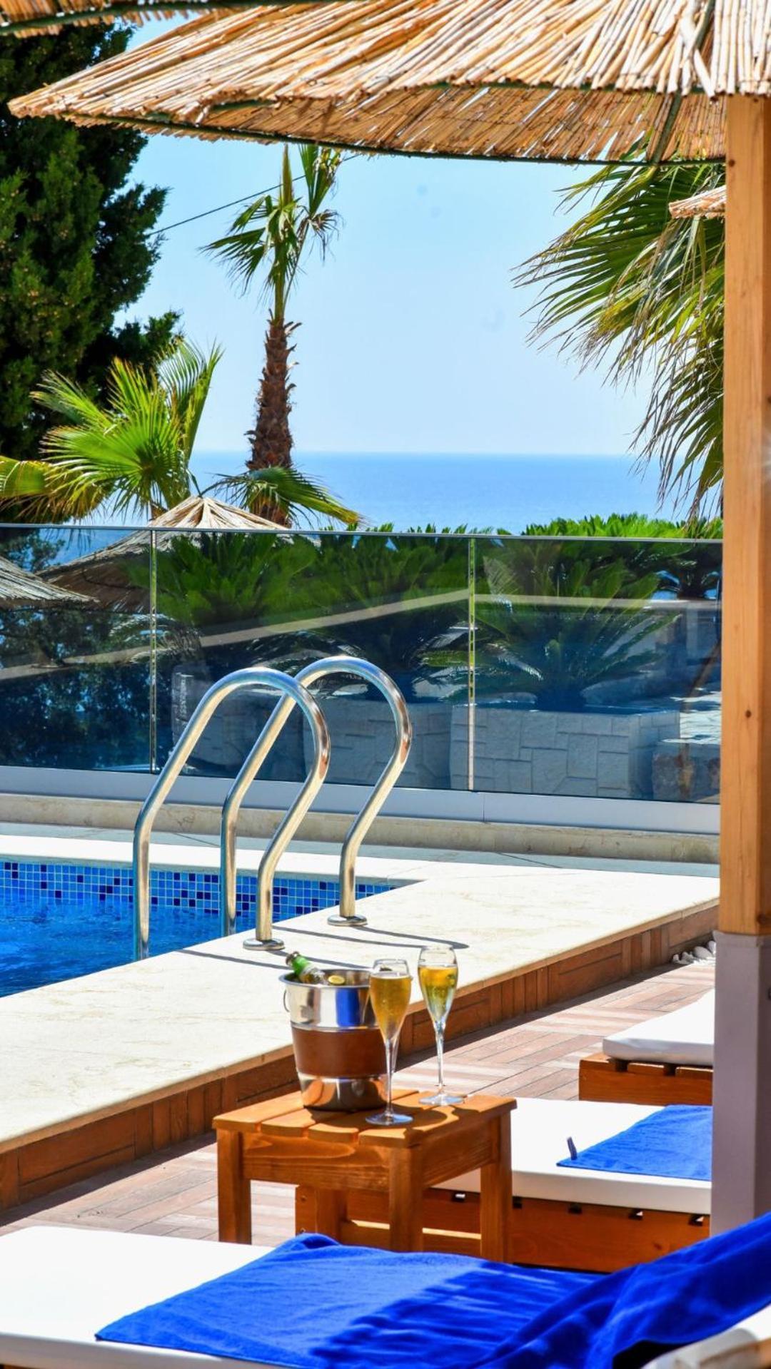 Apartments Montenegro Hills อุลซิน ภายนอก รูปภาพ